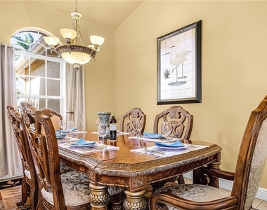 3517 Se 18th Avenue - Photo Thumbnail 7
