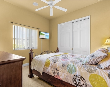 3517 Se 18th Avenue - Photo Thumbnail 16