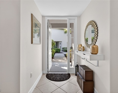 2001 Tarpon Bay Drive N - Photo Thumbnail 4