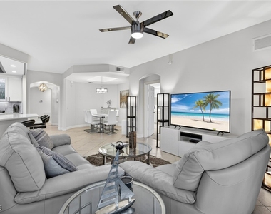 2001 Tarpon Bay Drive N - Photo Thumbnail 10