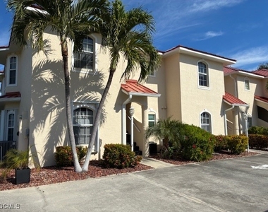 5410 Chiquita Boulevard S - Photo Thumbnail 1