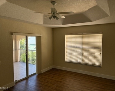 5410 Chiquita Boulevard S - Photo Thumbnail 31
