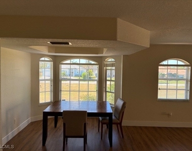 5410 Chiquita Boulevard S - Photo Thumbnail 26