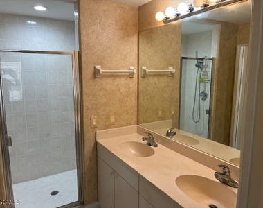 5410 Chiquita Boulevard S - Photo Thumbnail 21