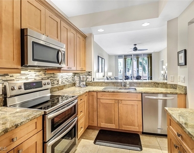 401 Bayfront Place - Photo Thumbnail 4
