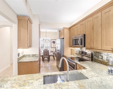 401 Bayfront Place - Photo Thumbnail 5