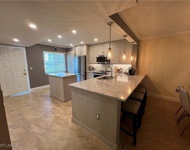 3051 Sandpiper Bay Circle - Photo Thumbnail 6