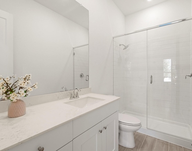 31039 Vintage Creek Lane - Photo Thumbnail 19