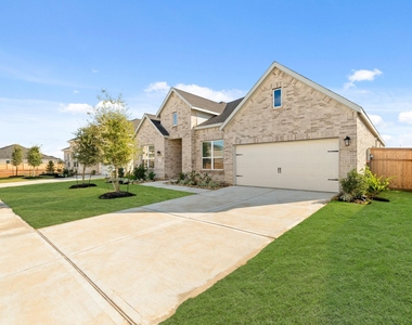 31039 Vintage Creek Lane - Photo Thumbnail 24