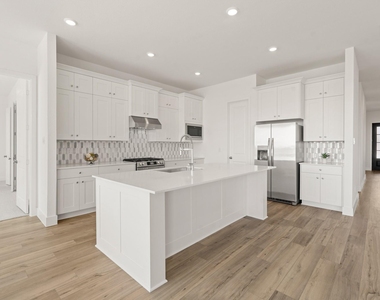 31039 Vintage Creek Lane - Photo Thumbnail 6