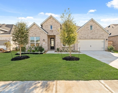 31039 Vintage Creek Lane - Photo Thumbnail 23