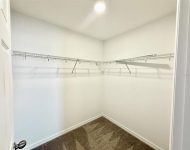 12189 Nouveau Avenue - Photo Thumbnail 33