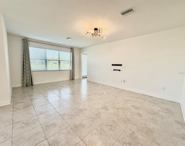 12189 Nouveau Avenue - Photo Thumbnail 18