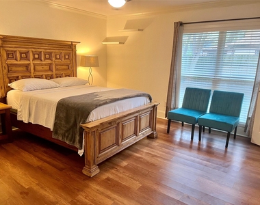 2109 N Red Cedar Circle - Photo Thumbnail 1