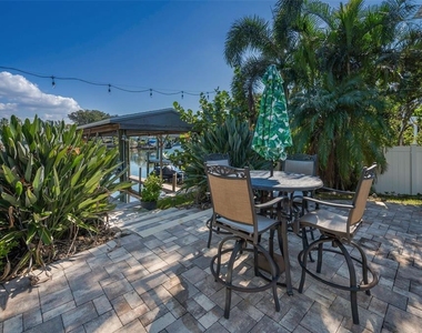 110 Carlyle Circle - Photo Thumbnail 69