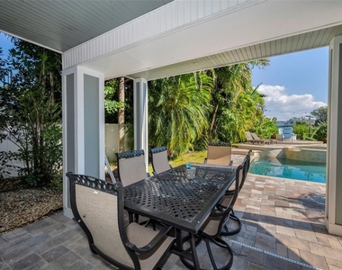 110 Carlyle Circle - Photo Thumbnail 50