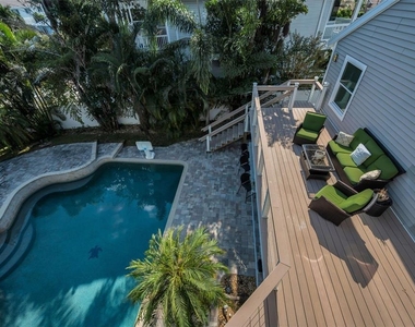 110 Carlyle Circle - Photo Thumbnail 44