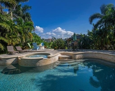 110 Carlyle Circle - Photo Thumbnail 54