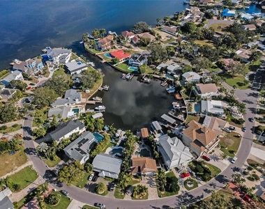 110 Carlyle Circle - Photo Thumbnail 77