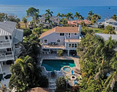 110 Carlyle Circle - Photo Thumbnail 65