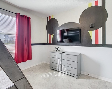 3161 Paradox Circle - Photo Thumbnail 18