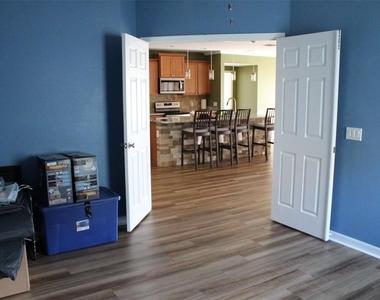 1408 Lanier Point Place - Photo Thumbnail 16