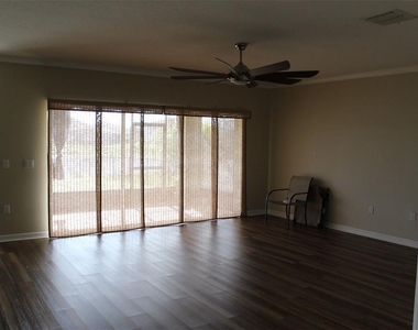 1408 Lanier Point Place - Photo Thumbnail 9