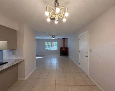 3146 Nw 46th Avenue - Photo Thumbnail 9