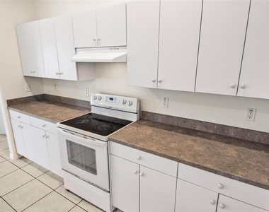 29 East Diamond Drive - Photo Thumbnail 12
