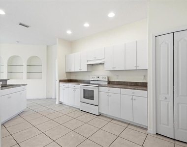 29 East Diamond Drive - Photo Thumbnail 6
