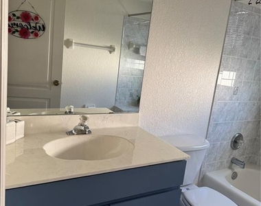 640 Boundary Boulevard - Photo Thumbnail 21