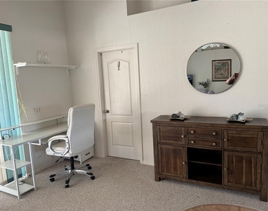 640 Boundary Boulevard - Photo Thumbnail 10