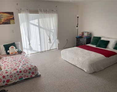 640 Boundary Boulevard - Photo Thumbnail 13