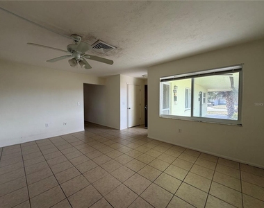 2507 Terry Lane - Photo Thumbnail 9
