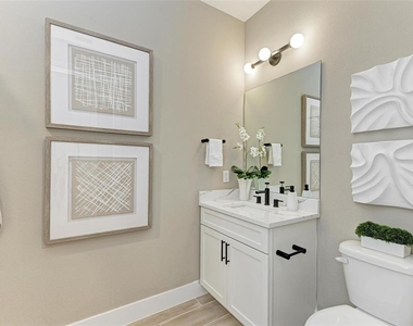 10016 Rembrandt Way - Photo Thumbnail 22