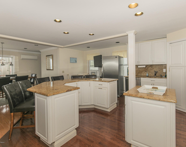 18 Ocean Avenue - Photo Thumbnail 8