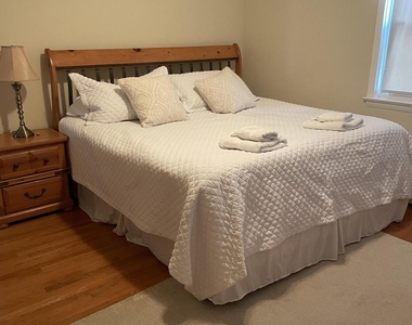 18 Ocean Avenue - Photo Thumbnail 30