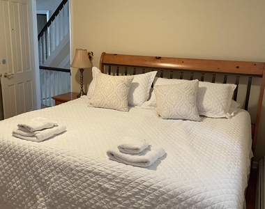 18 Ocean Avenue - Photo Thumbnail 31