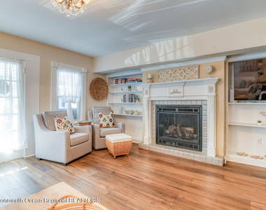 69 Franklin Avenue - Photo Thumbnail 16