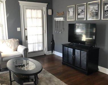 56 Heck Avenue - Photo Thumbnail 3
