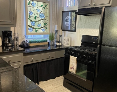 56 Heck Avenue - Photo Thumbnail 7