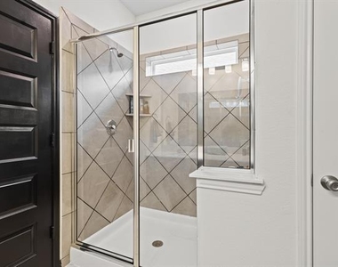 925 West Drive - Photo Thumbnail 14