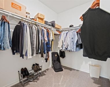 925 West Drive - Photo Thumbnail 10