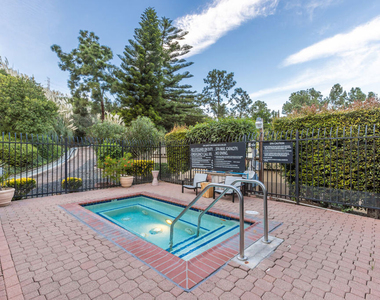 6732 Hillpark Drive - Photo Thumbnail 23