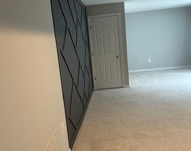16272 Eagle Flight Circle - Photo Thumbnail 17