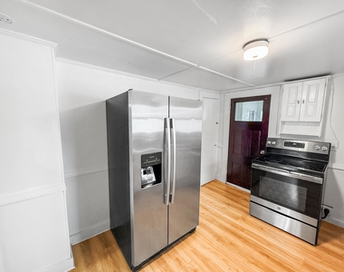 230 King - Photo Thumbnail 2