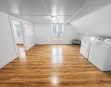 230 King - Photo Thumbnail 3