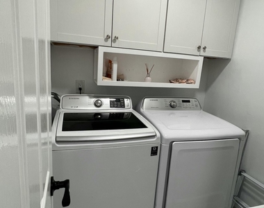 3230 Sand Dunes Court - Photo Thumbnail 5