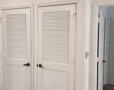 2608 Lodi Circle - Photo Thumbnail 20