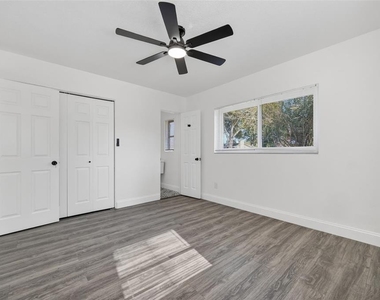 3034 Touraine Avenue - Photo Thumbnail 31